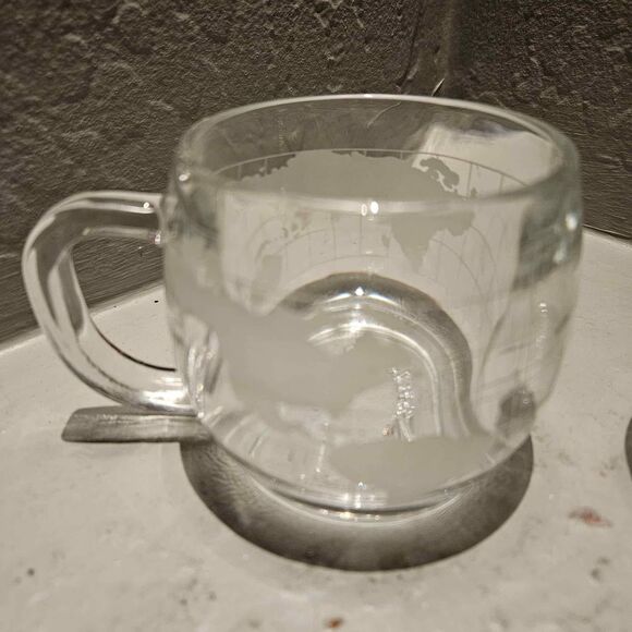 Nestlé World Globe Glass Vintage Coffee Cups Set of 2